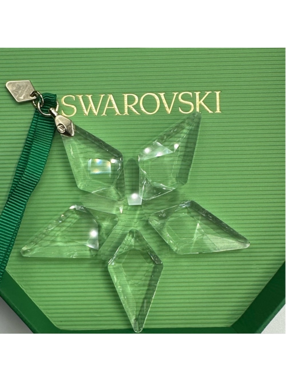 2023 Swarovski Christmas Ornament Crystal Snowflake Star Annual Edition